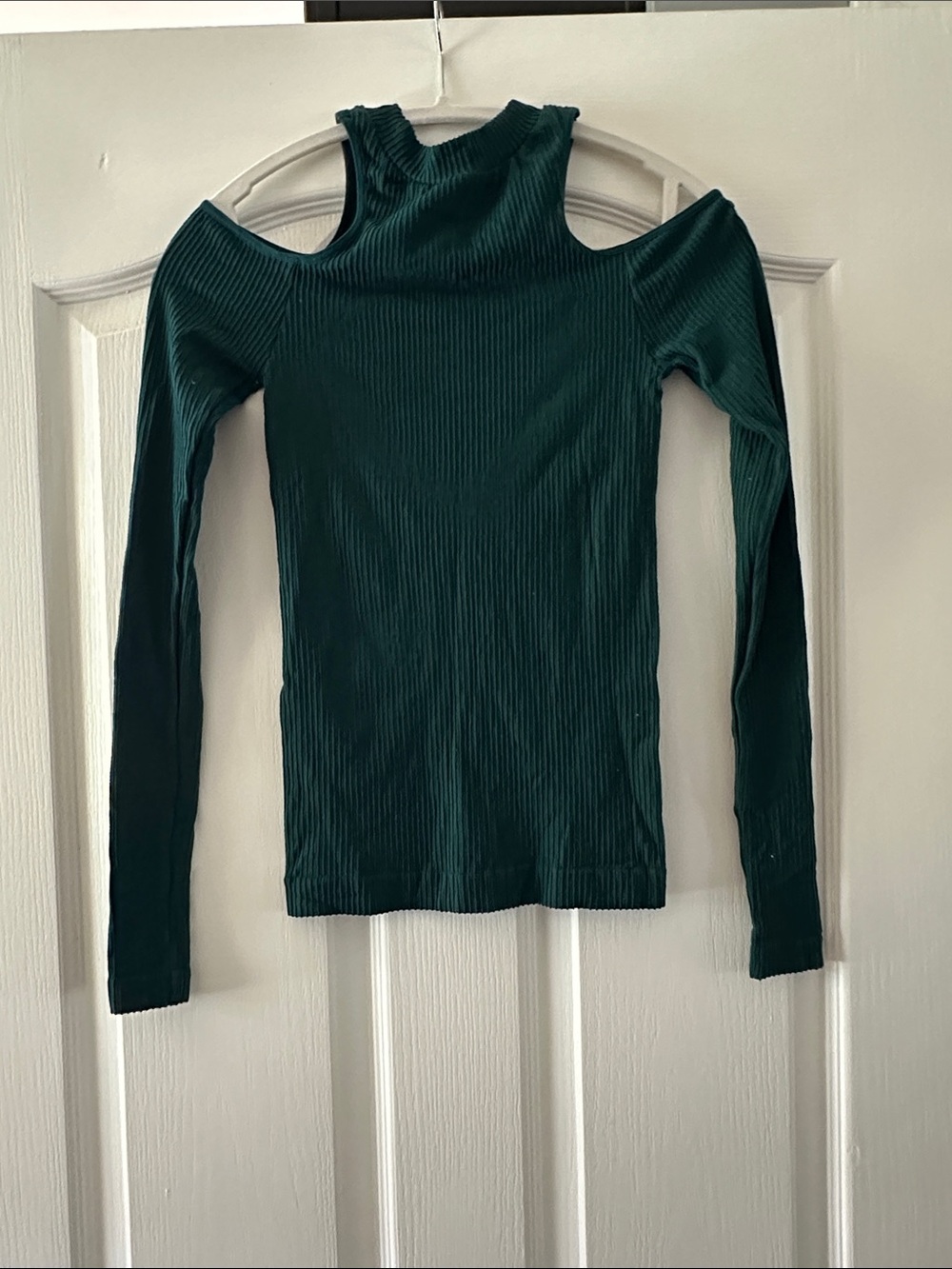 FREE PEOPLE Intimately open shoulder top - Picture 3 of 3